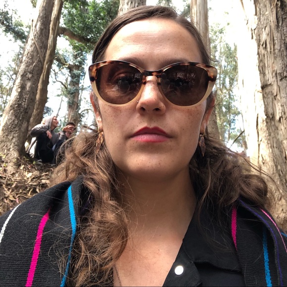 Meet your Posher, Michaela - Picture 7 of 7